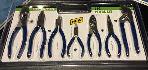 THURSDAY-----2017 7 Piece Plier Set